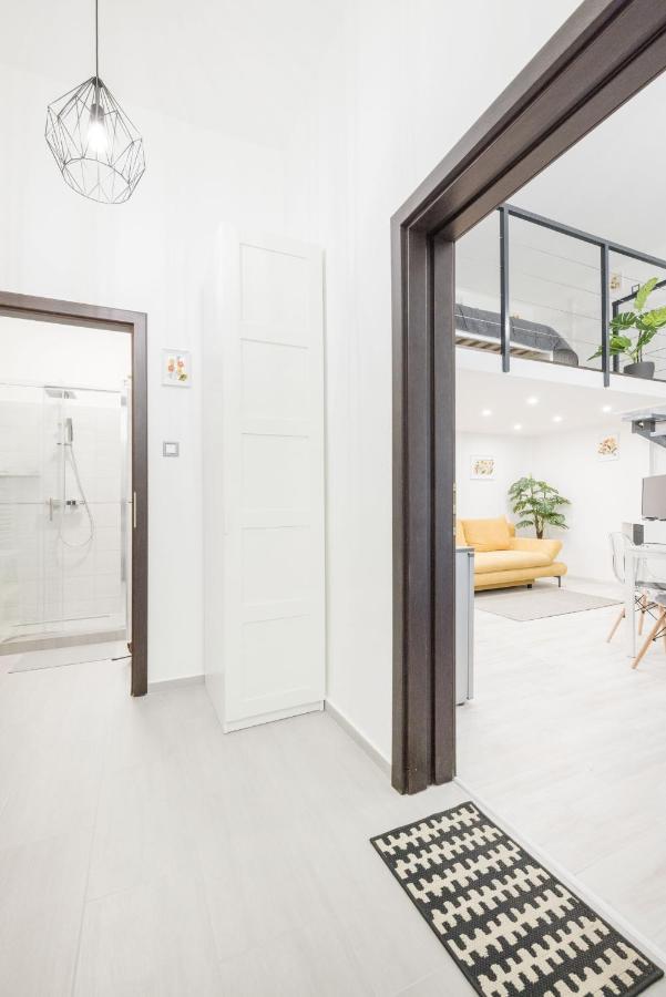 Mirror Apartments Budapest Extérieur photo